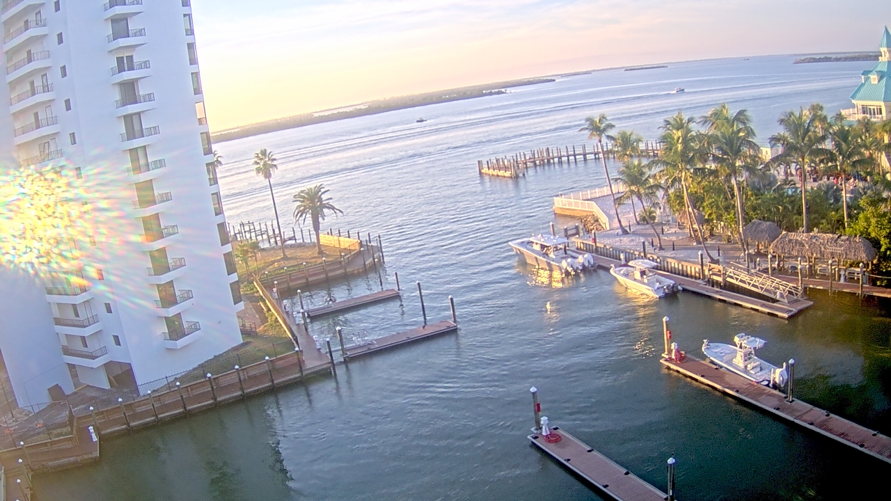 Thumbnail for current weather camera view from Sanibel Harbour Yacht Club in Punta Rassa, Florida
