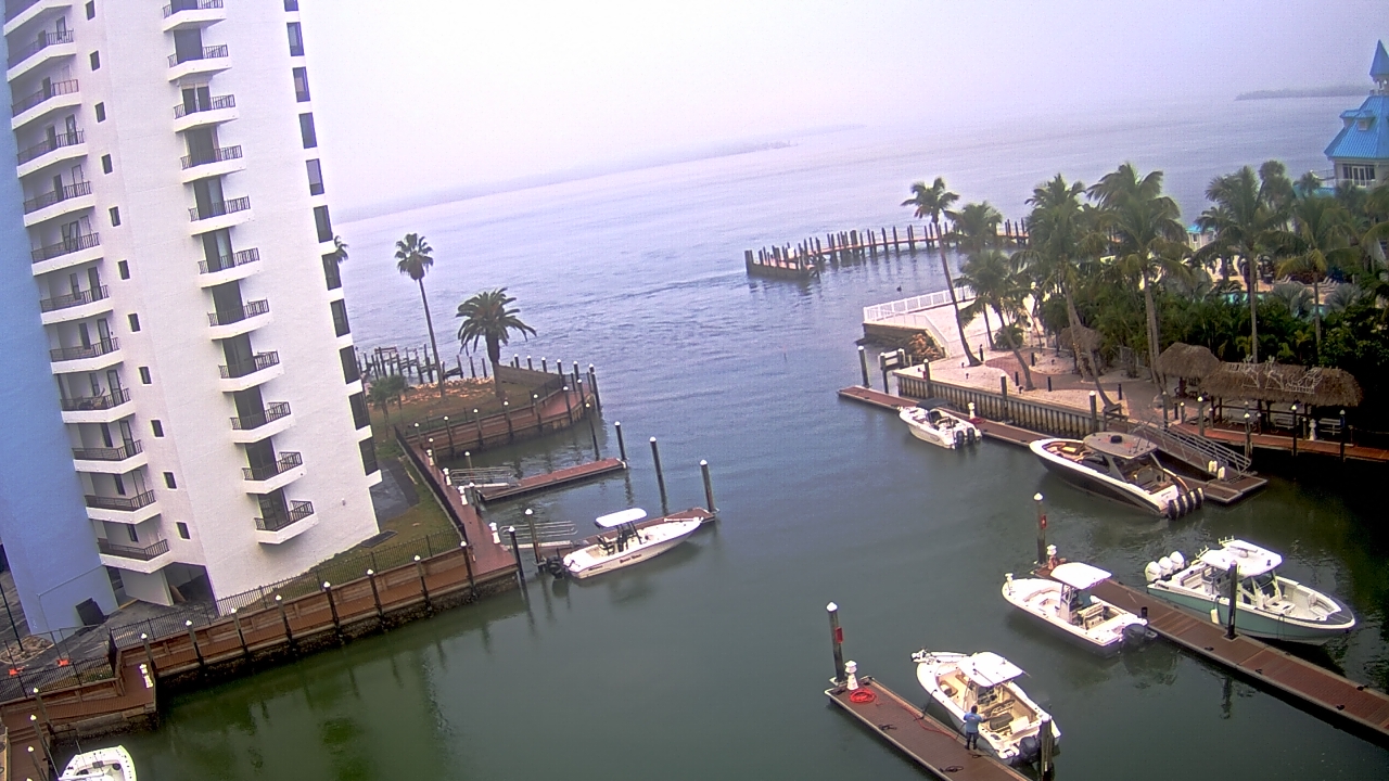 Thumbnail for current weather camera view from Sanibel Harbour Yacht Club in Punta Rassa, Florida