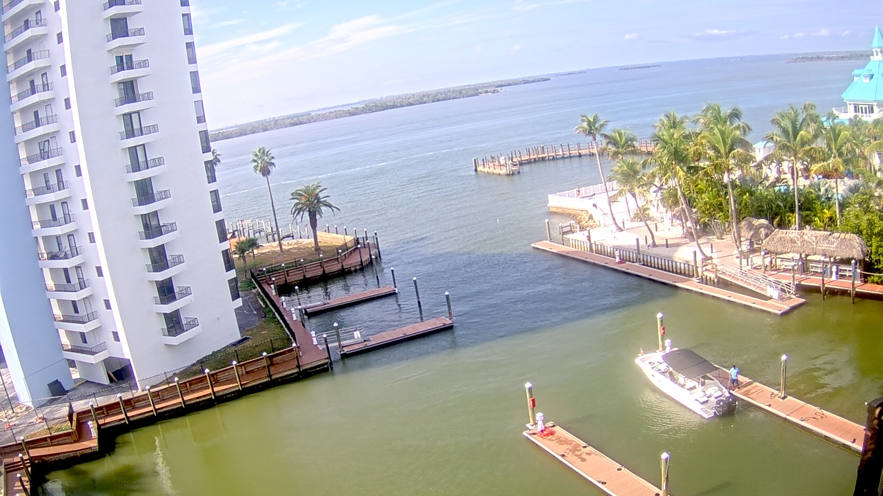 Thumbnail for current weather camera view from Sanibel Harbour Yacht Club in Punta Rassa, Florida