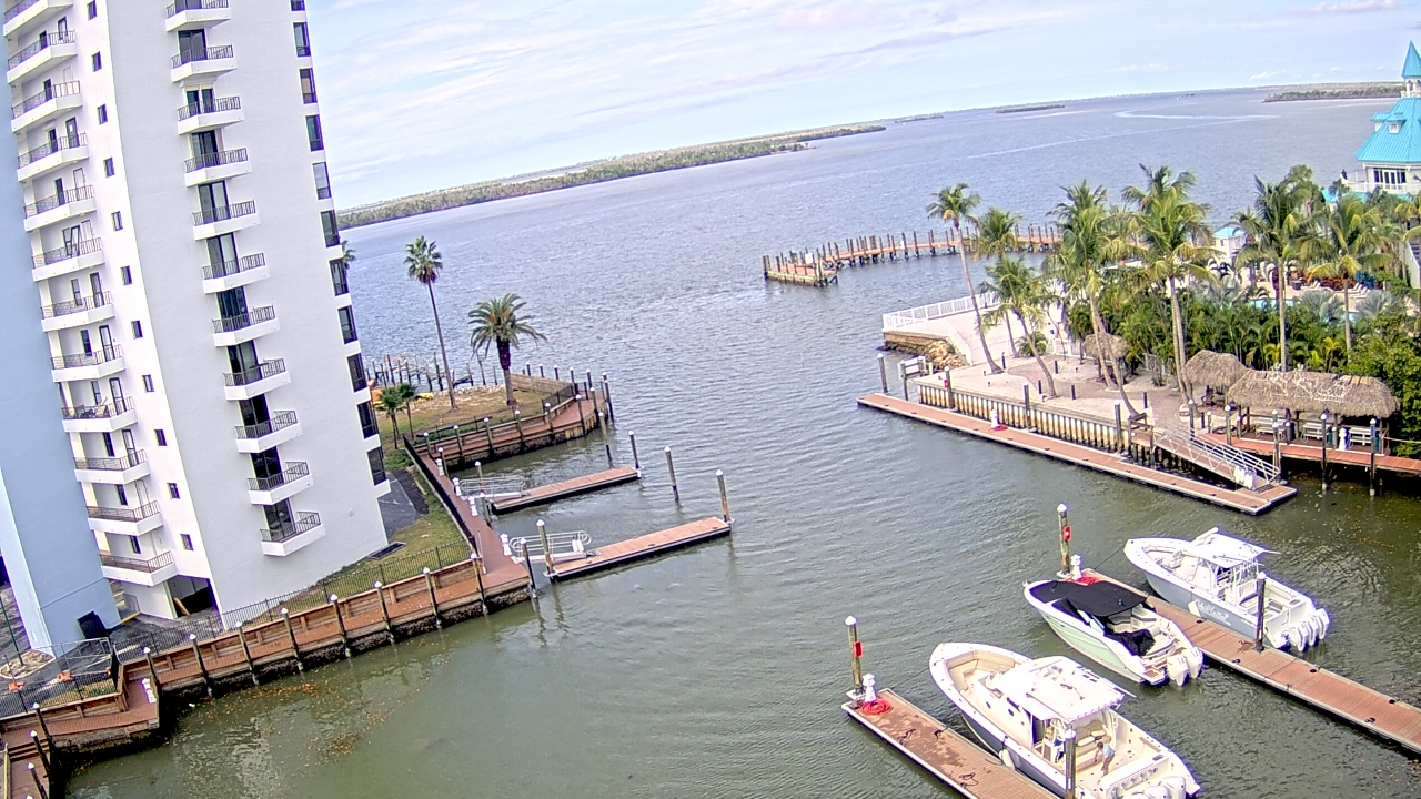 Thumbnail for current weather camera view from Sanibel Harbour Yacht Club in Punta Rassa, Florida