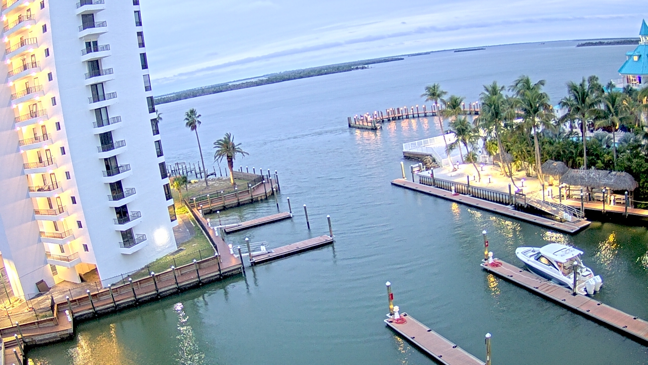 Thumbnail for current weather camera view from Sanibel Harbour Yacht Club in Punta Rassa, Florida