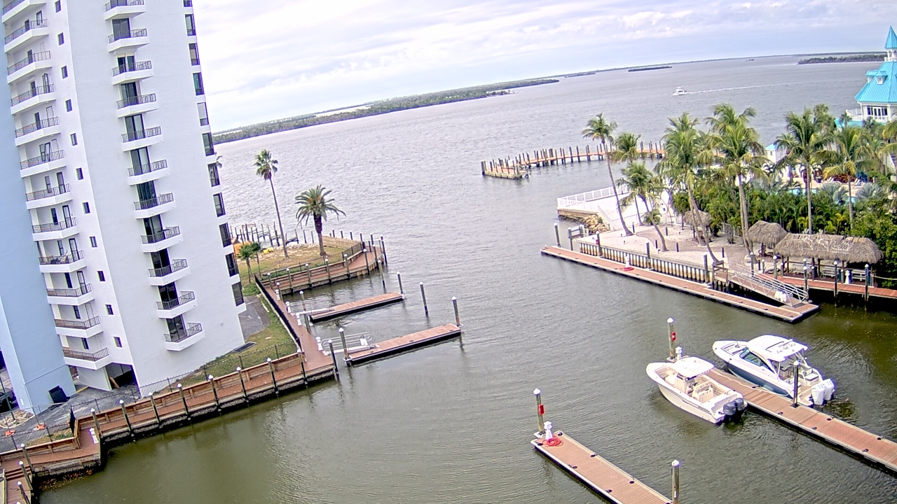 Thumbnail for current weather camera view from Sanibel Harbour Yacht Club in Punta Rassa, Florida