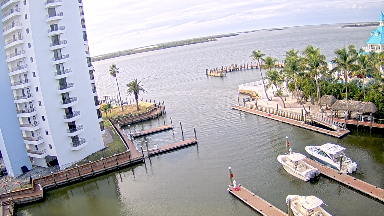Thumbnail for current weather camera view from Sanibel Harbour Yacht Club in Punta Rassa, Florida