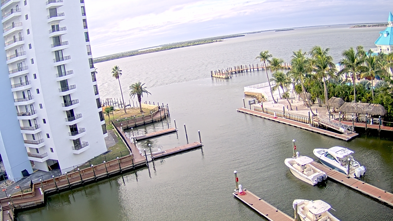 Thumbnail for current weather camera view from Sanibel Harbour Yacht Club in Punta Rassa, Florida