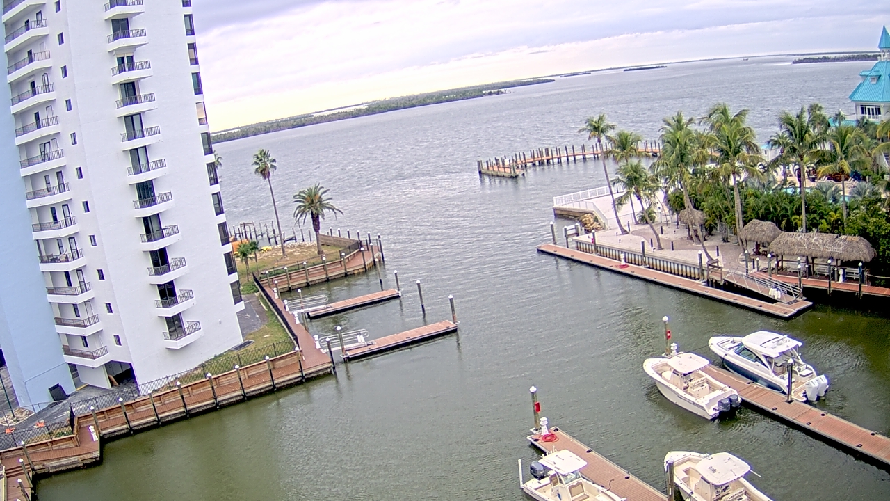 Thumbnail for current weather camera view from Sanibel Harbour Yacht Club in Punta Rassa, Florida