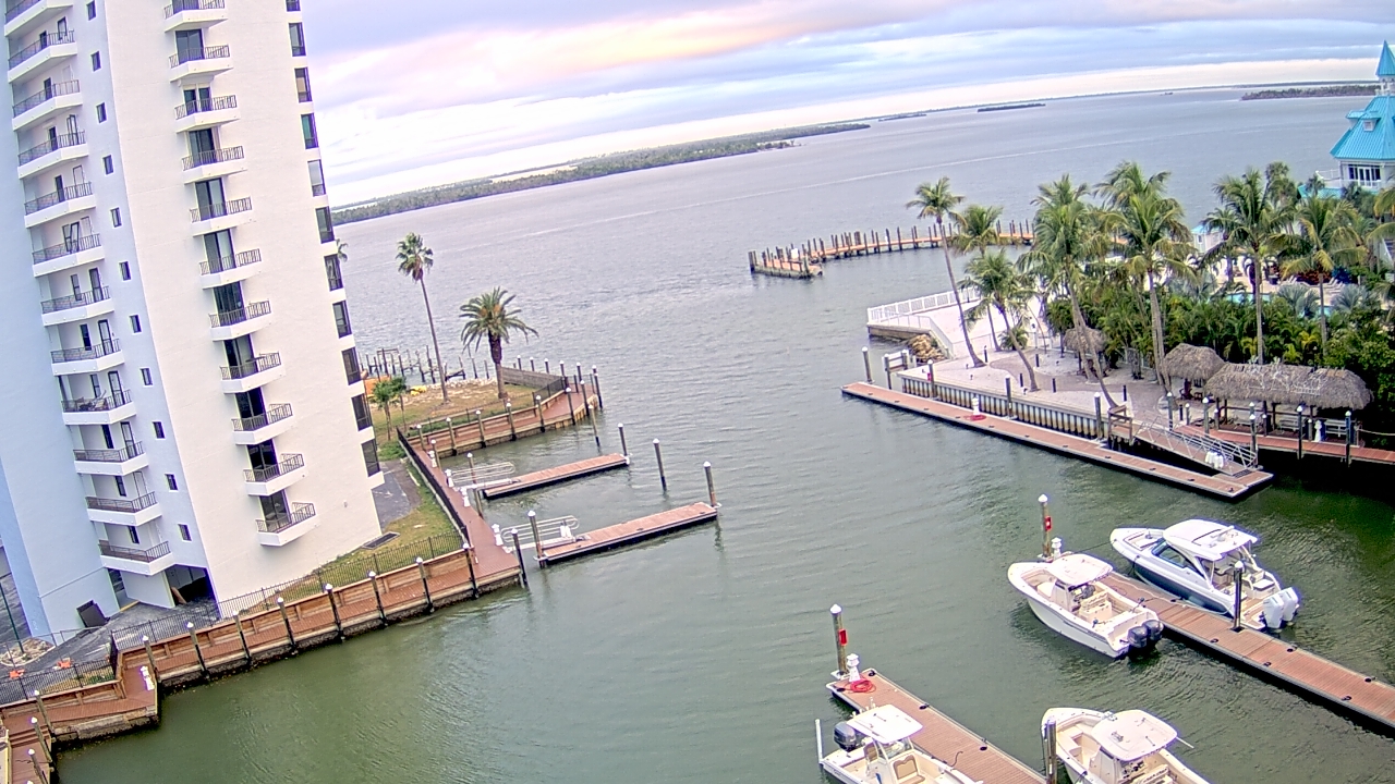 Thumbnail for current weather camera view from Sanibel Harbour Yacht Club in Punta Rassa, Florida