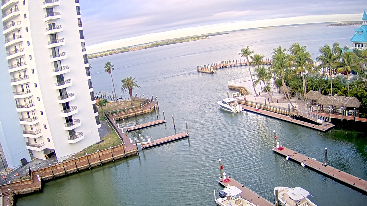 Thumbnail for current weather camera view from Sanibel Harbour Yacht Club in Punta Rassa, Florida