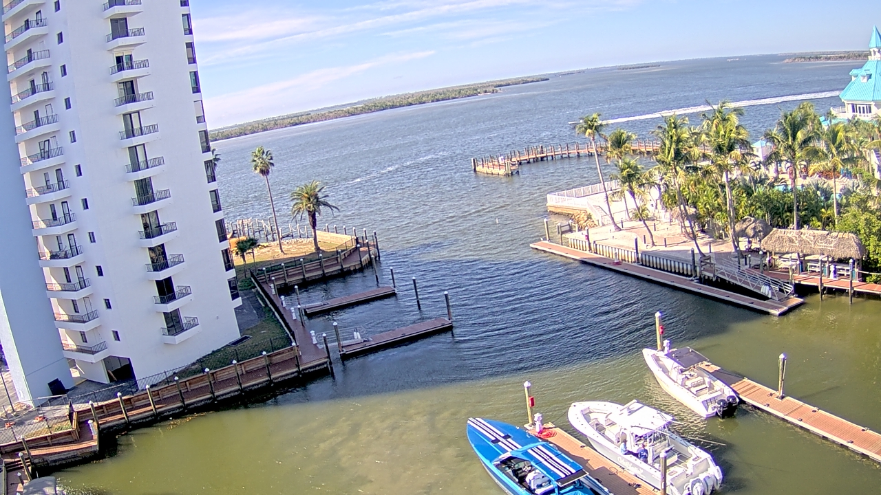 Thumbnail for current weather camera view from Sanibel Harbour Yacht Club in Punta Rassa, Florida