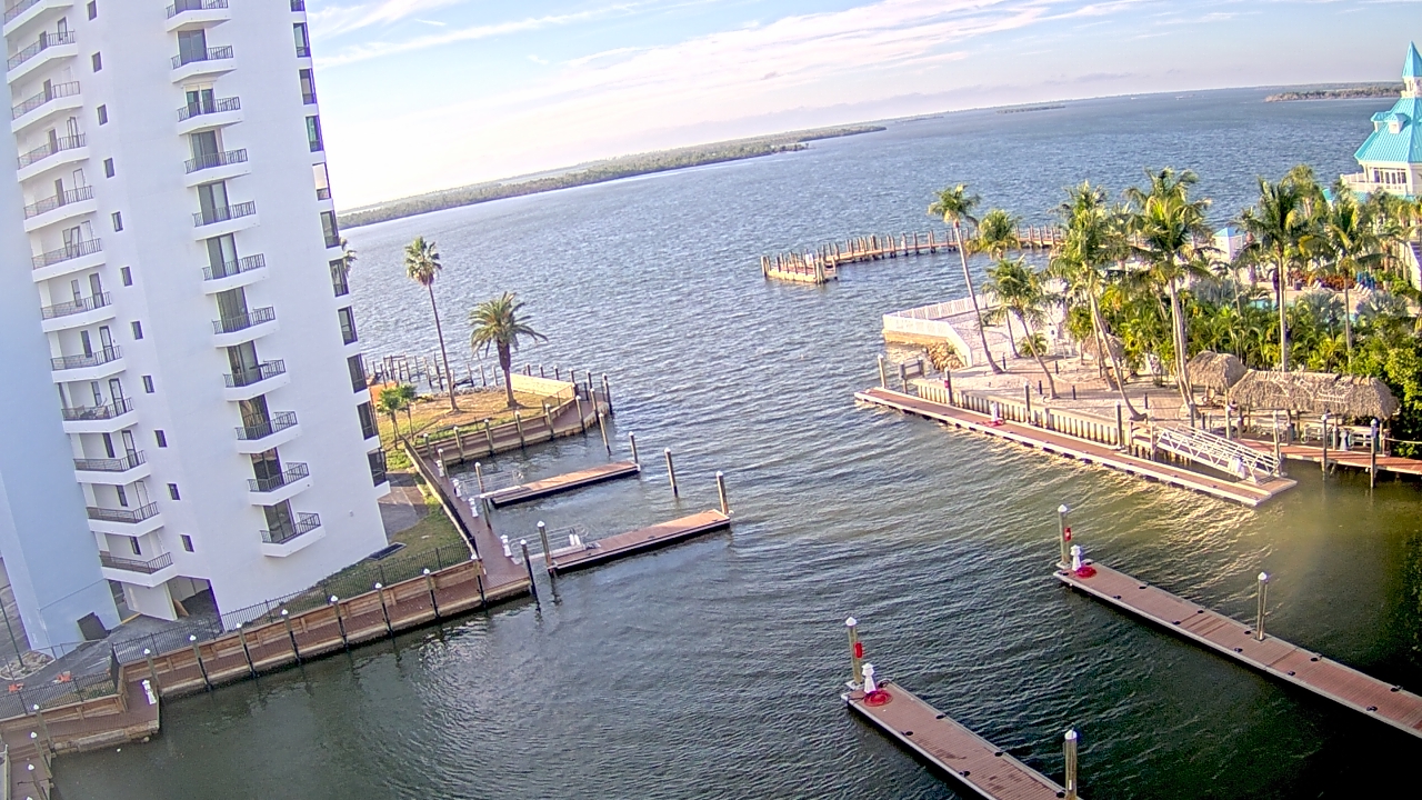 Thumbnail for current weather camera view from Sanibel Harbour Yacht Club in Punta Rassa, Florida