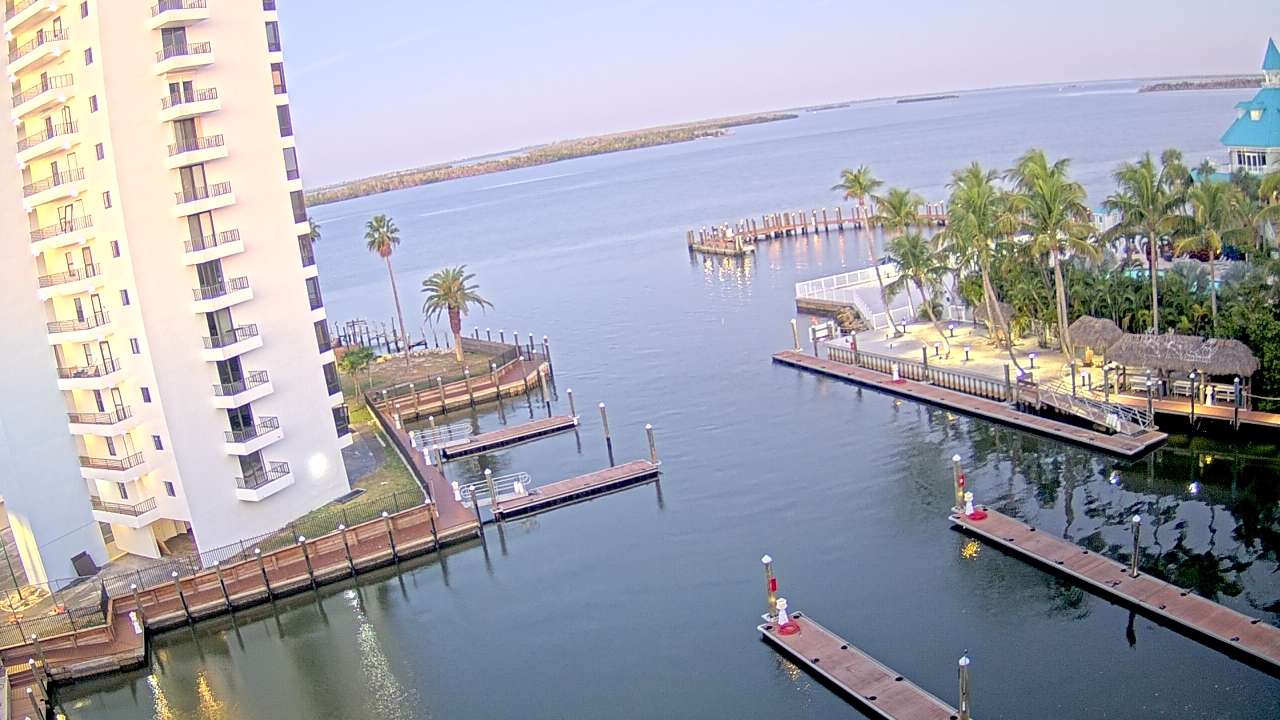 Thumbnail for current weather camera view from Sanibel Harbour Yacht Club in Punta Rassa, Florida