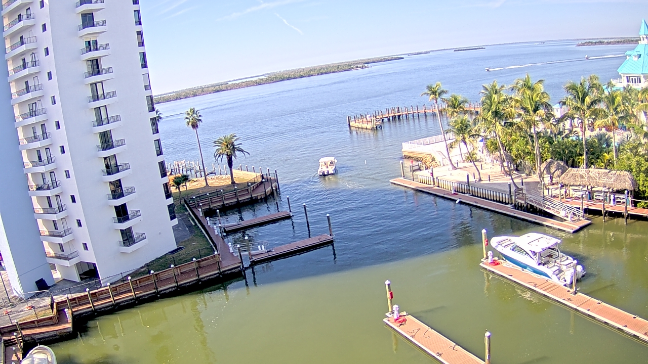 Thumbnail for current weather camera view from Sanibel Harbour Yacht Club in Punta Rassa, Florida