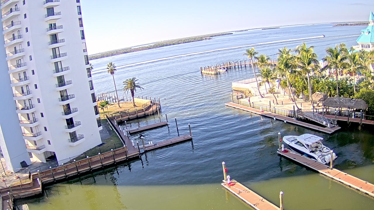 Thumbnail for current weather camera view from Sanibel Harbour Yacht Club in Punta Rassa, Florida