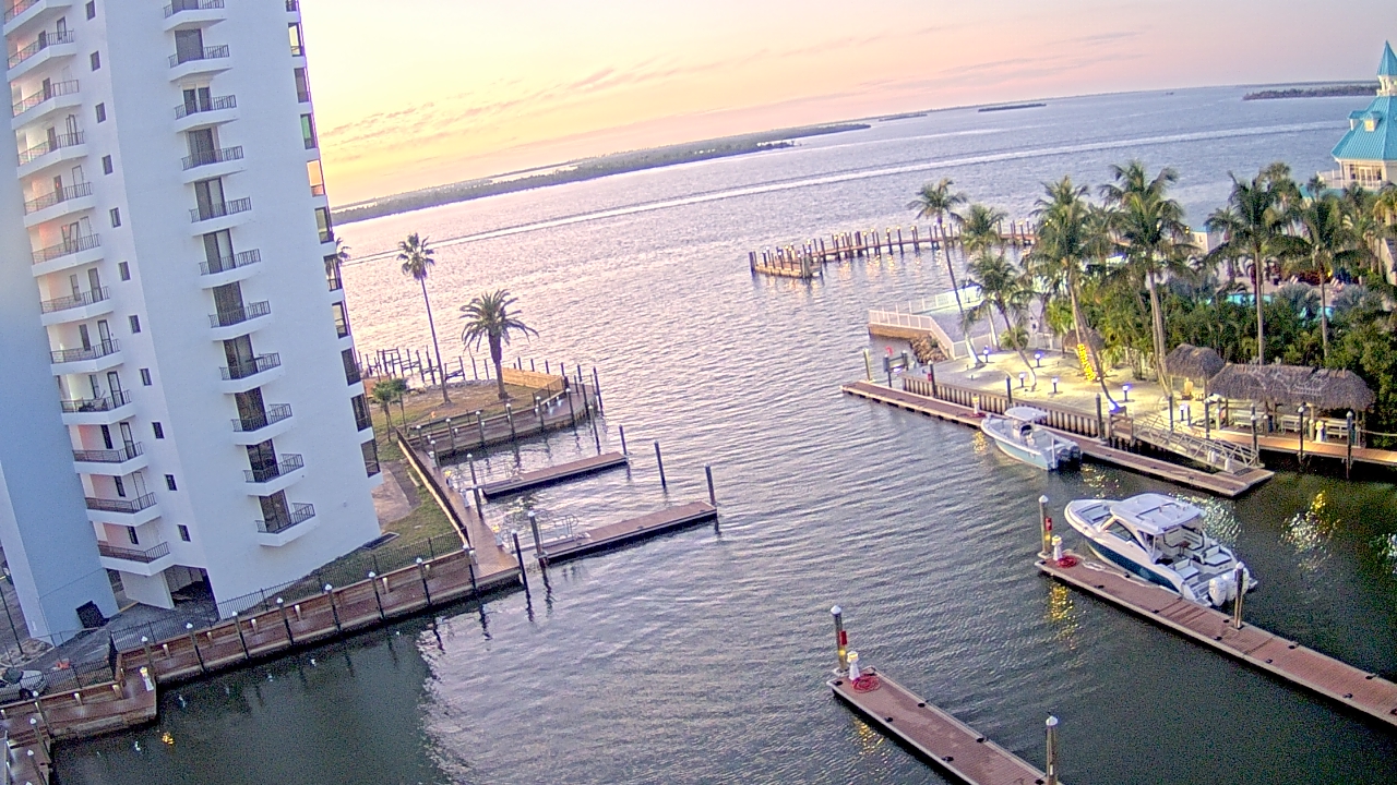 Thumbnail for current weather camera view from Sanibel Harbour Yacht Club in Punta Rassa, Florida