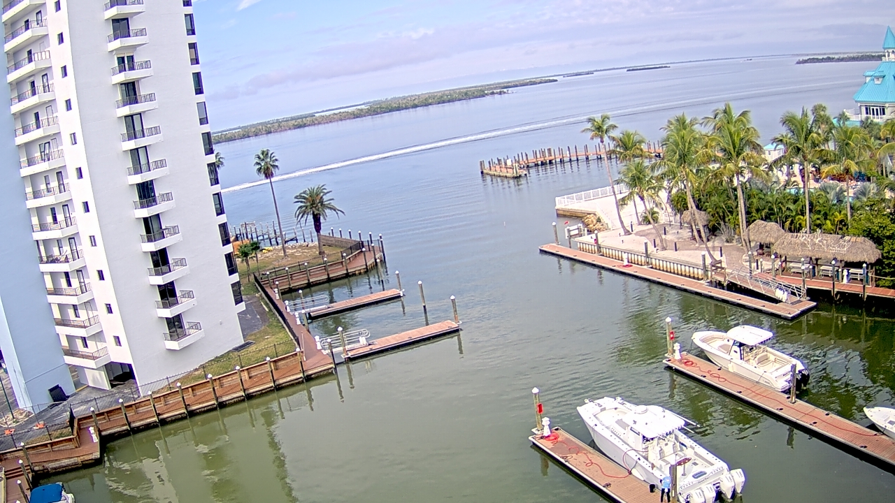 Thumbnail for current weather camera view from Sanibel Harbour Yacht Club in Punta Rassa, Florida