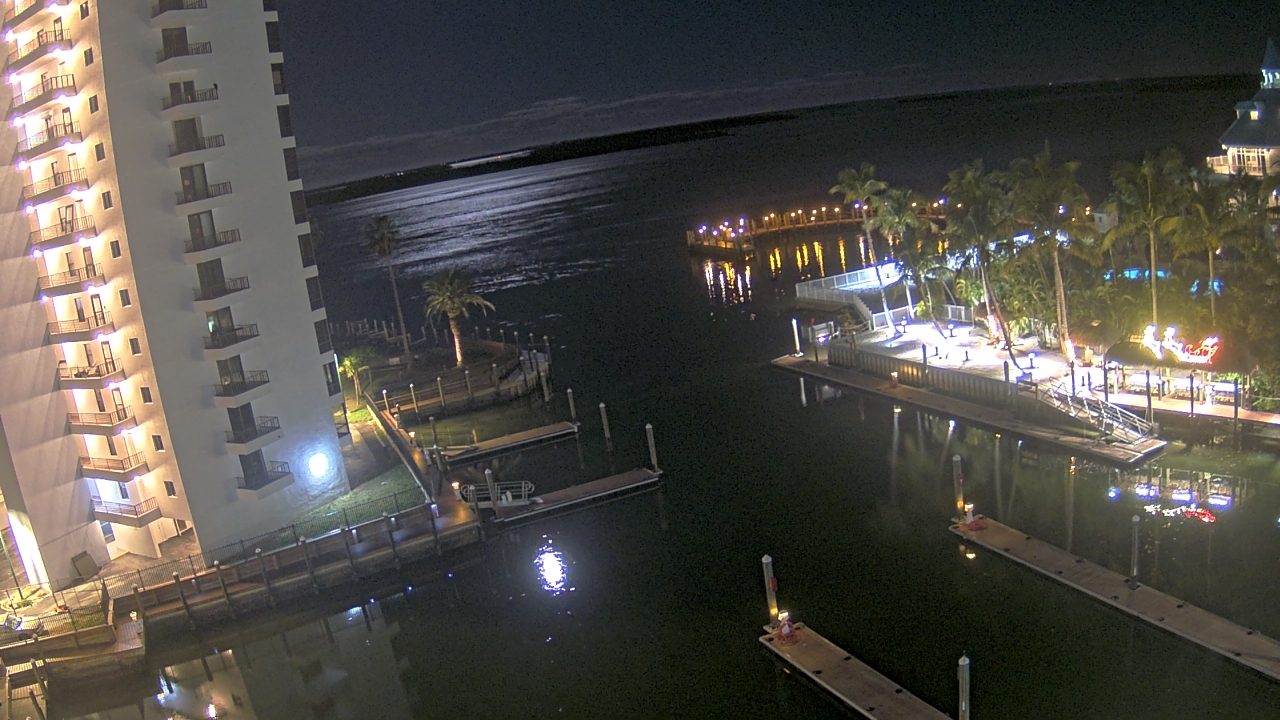 Thumbnail for current weather camera view from Sanibel Harbour Yacht Club in Punta Rassa, Florida