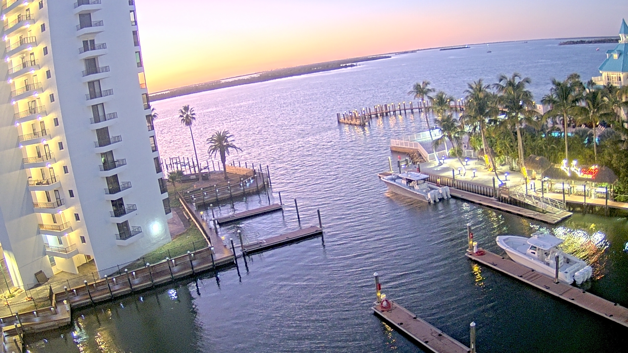 Thumbnail for current weather camera view from Sanibel Harbour Yacht Club in Punta Rassa, Florida
