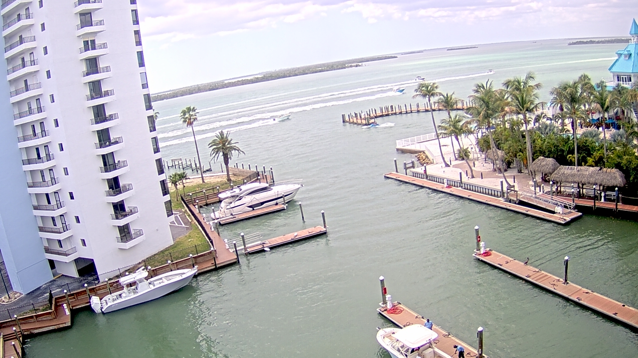 Thumbnail for current weather camera view from Sanibel Harbour Yacht Club in Punta Rassa, Florida