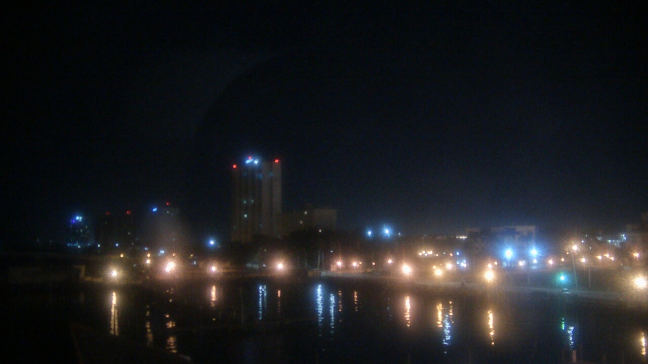 Thumbnail for current weather camera view from River District in Fort Myers, Florida