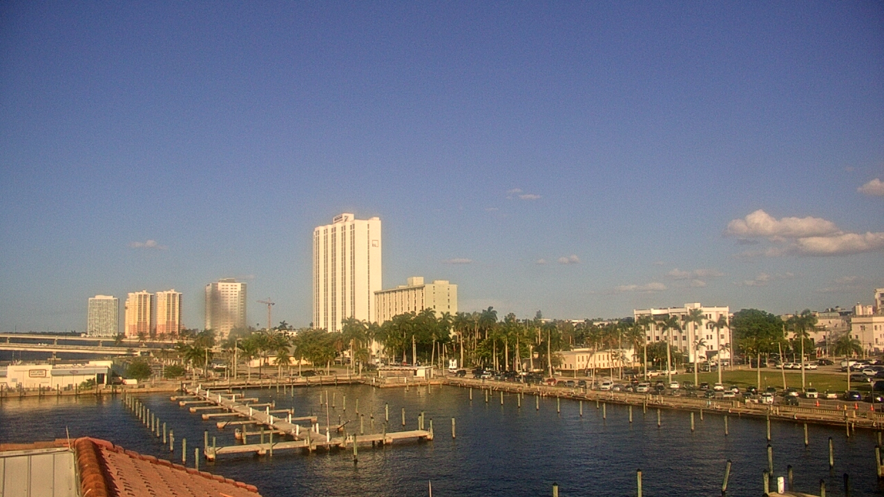 Thumbnail for current weather camera view from River District in Fort Myers, Florida