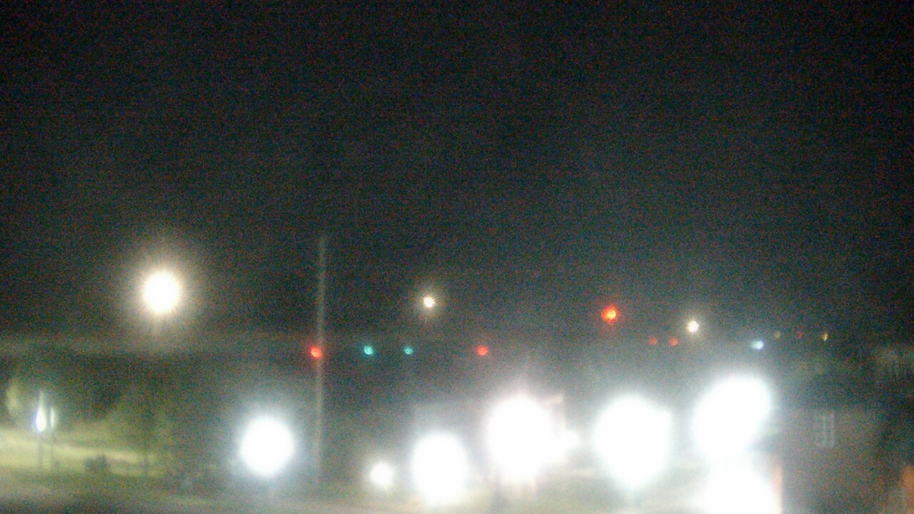 Thumbnail for current weather camera view from Miss Lauras in Fort Smith, Arkansas