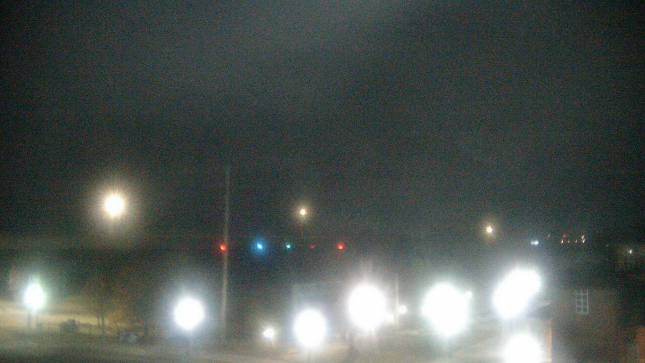 Thumbnail for current weather camera view from Miss Lauras in Fort Smith, Arkansas