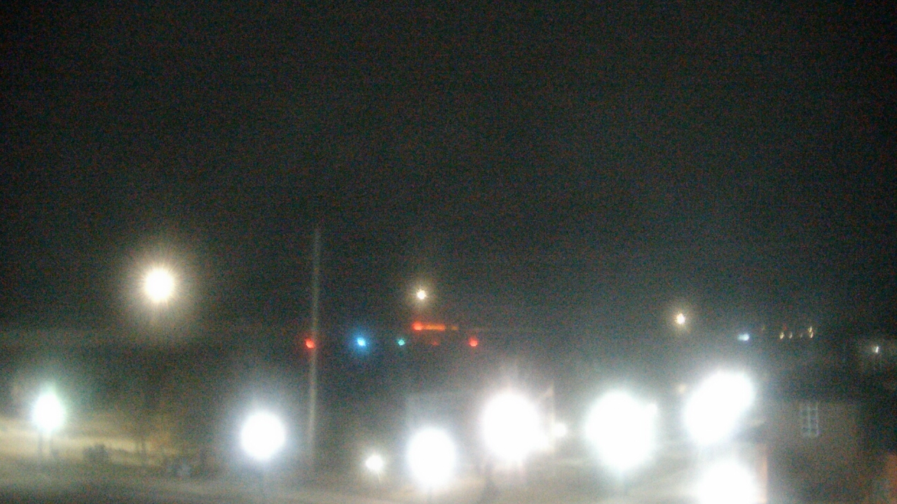 Thumbnail for current weather camera view from Miss Lauras in Fort Smith, Arkansas