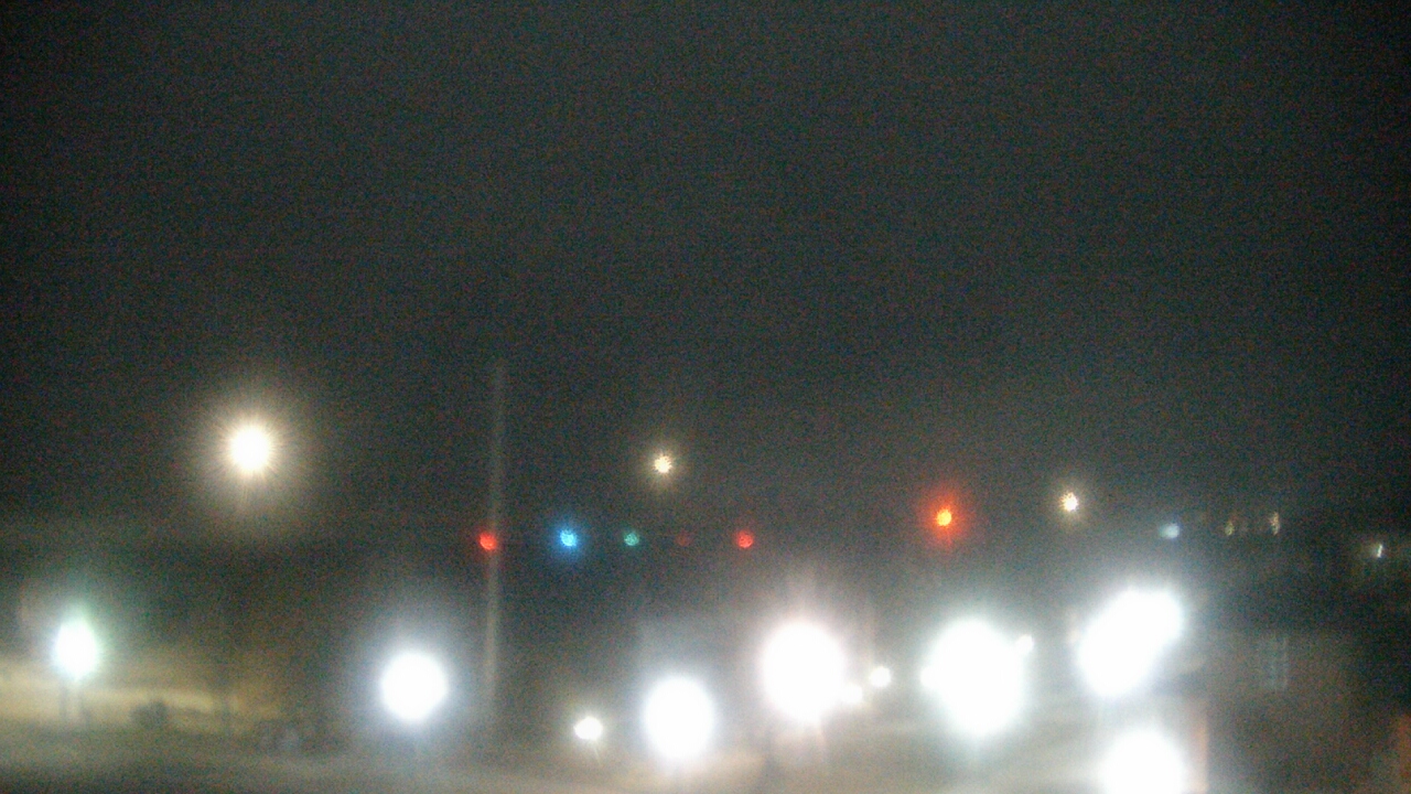 Thumbnail for current weather camera view from Miss Lauras in Fort Smith, Arkansas