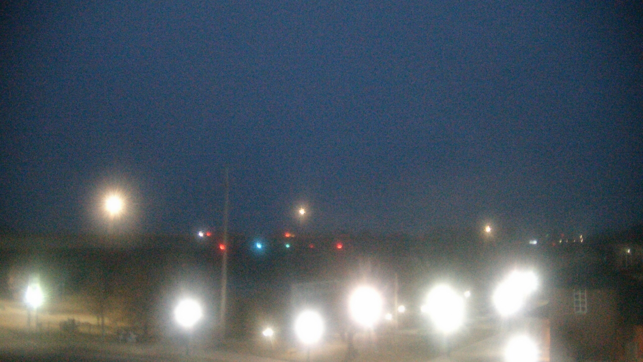 Thumbnail for current weather camera view from Miss Lauras in Fort Smith, Arkansas