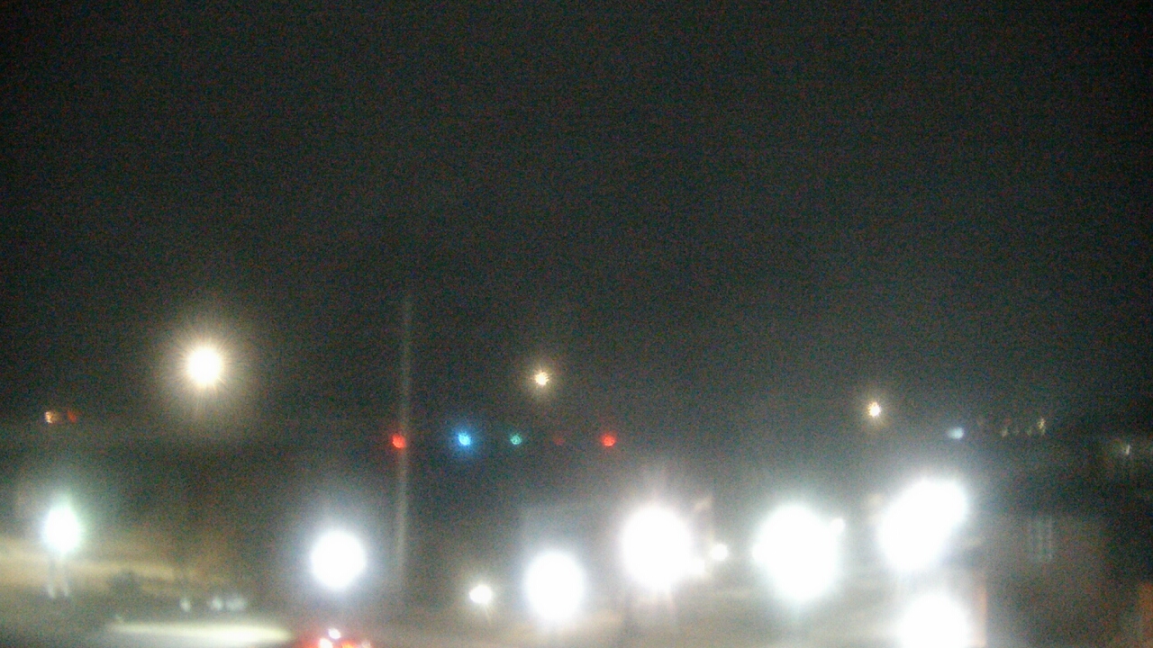 Thumbnail for current weather camera view from Miss Lauras in Fort Smith, Arkansas