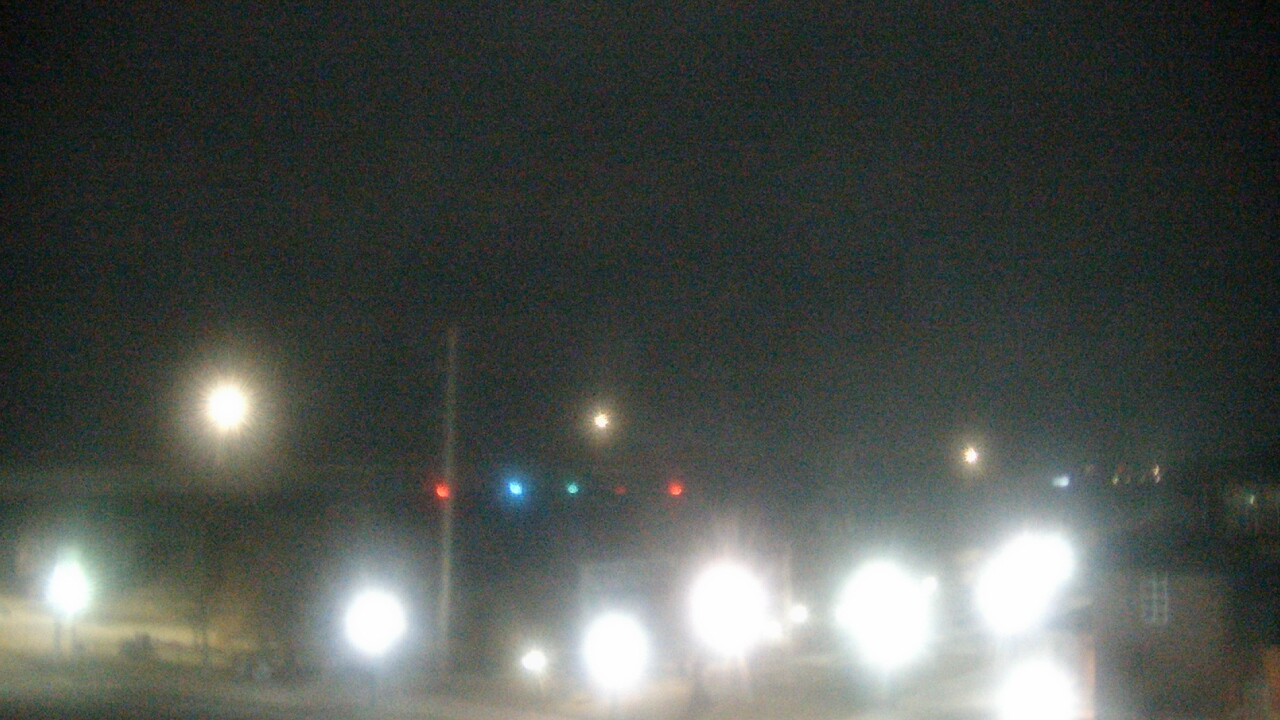 Thumbnail for current weather camera view from Miss Lauras in Fort Smith, Arkansas