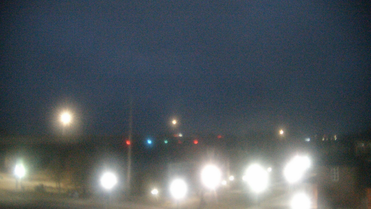 Thumbnail for current weather camera view from Miss Lauras in Fort Smith, Arkansas