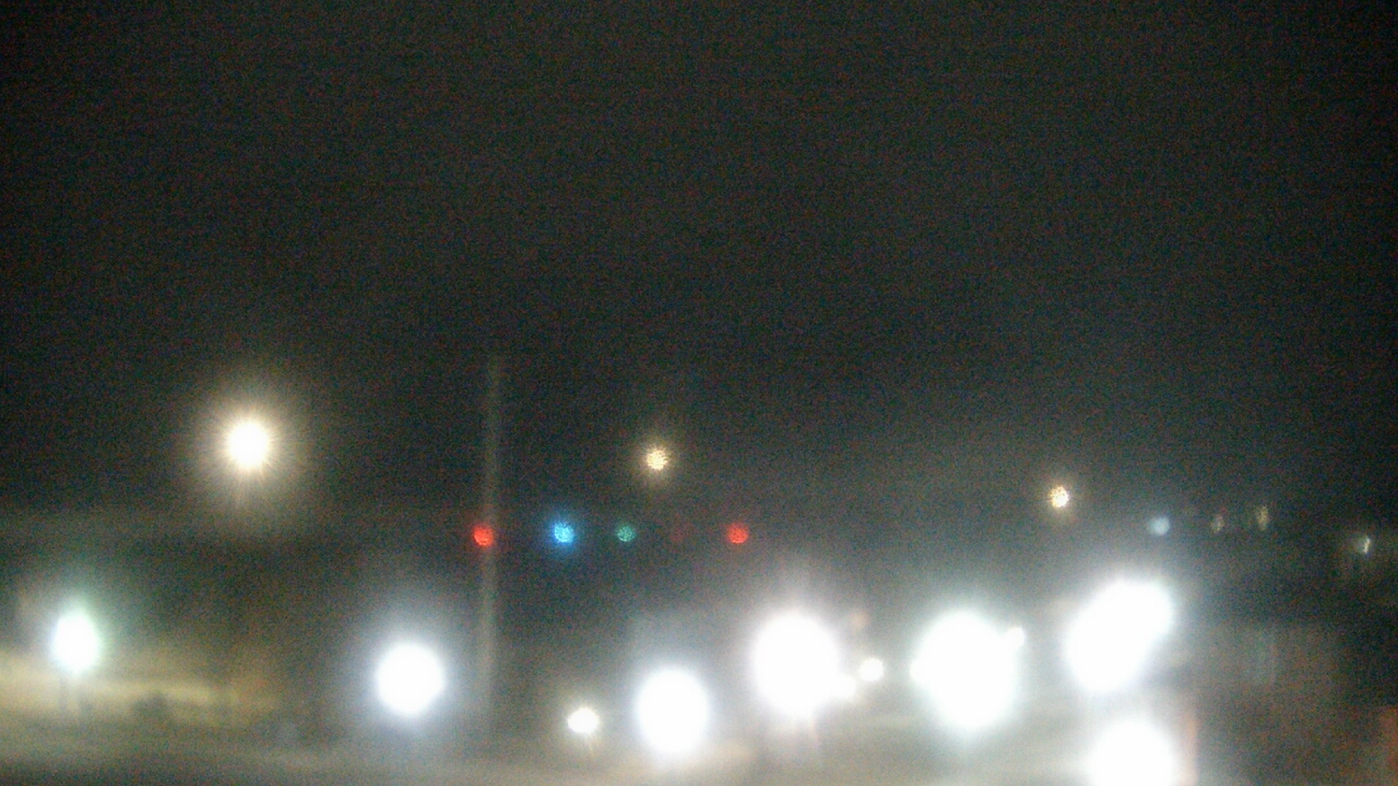 Thumbnail for current weather camera view from Miss Lauras in Fort Smith, Arkansas
