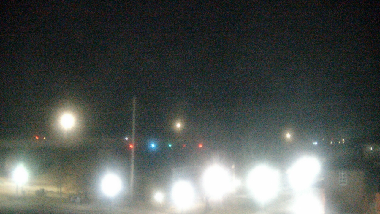 Thumbnail for current weather camera view from Miss Lauras in Fort Smith, Arkansas