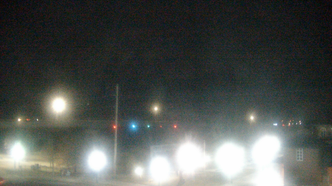 Thumbnail for current weather camera view from Miss Lauras in Fort Smith, Arkansas