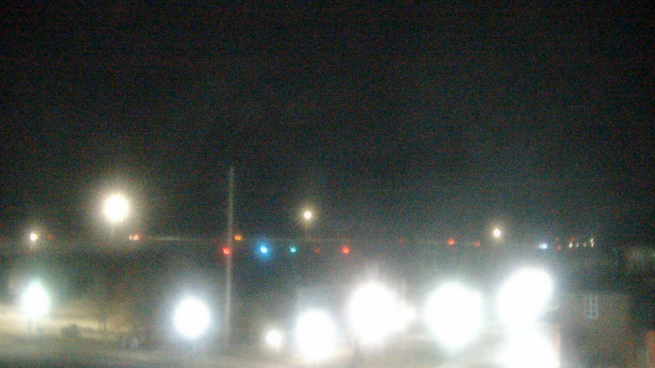 Thumbnail for current weather camera view from Miss Lauras in Fort Smith, Arkansas