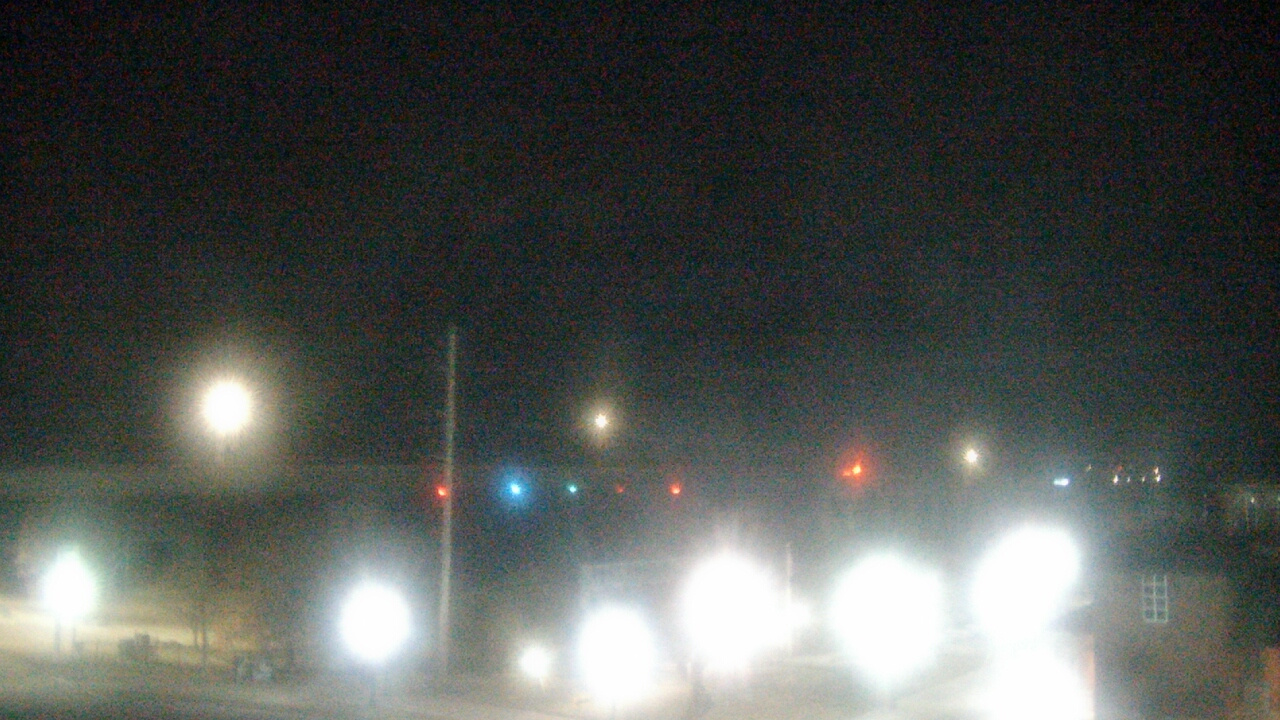 Thumbnail for current weather camera view from Miss Lauras in Fort Smith, Arkansas