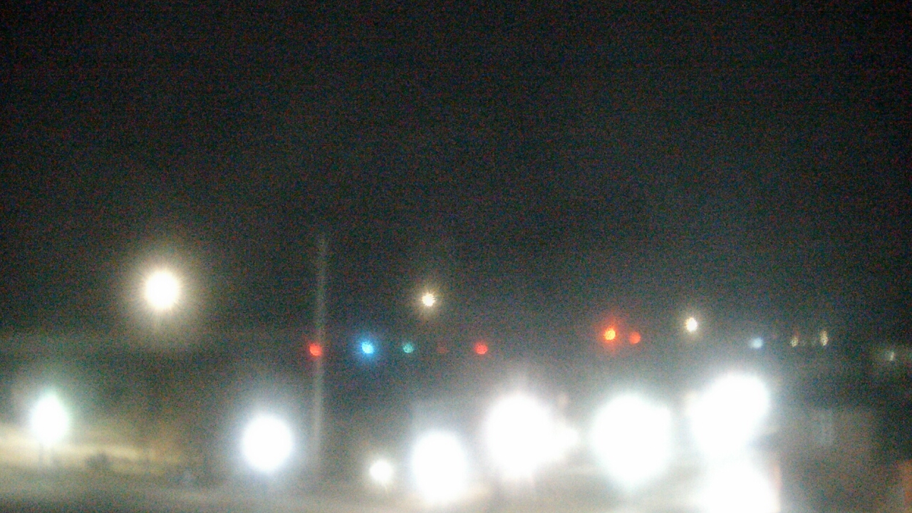 Thumbnail for current weather camera view from Miss Lauras in Fort Smith, Arkansas