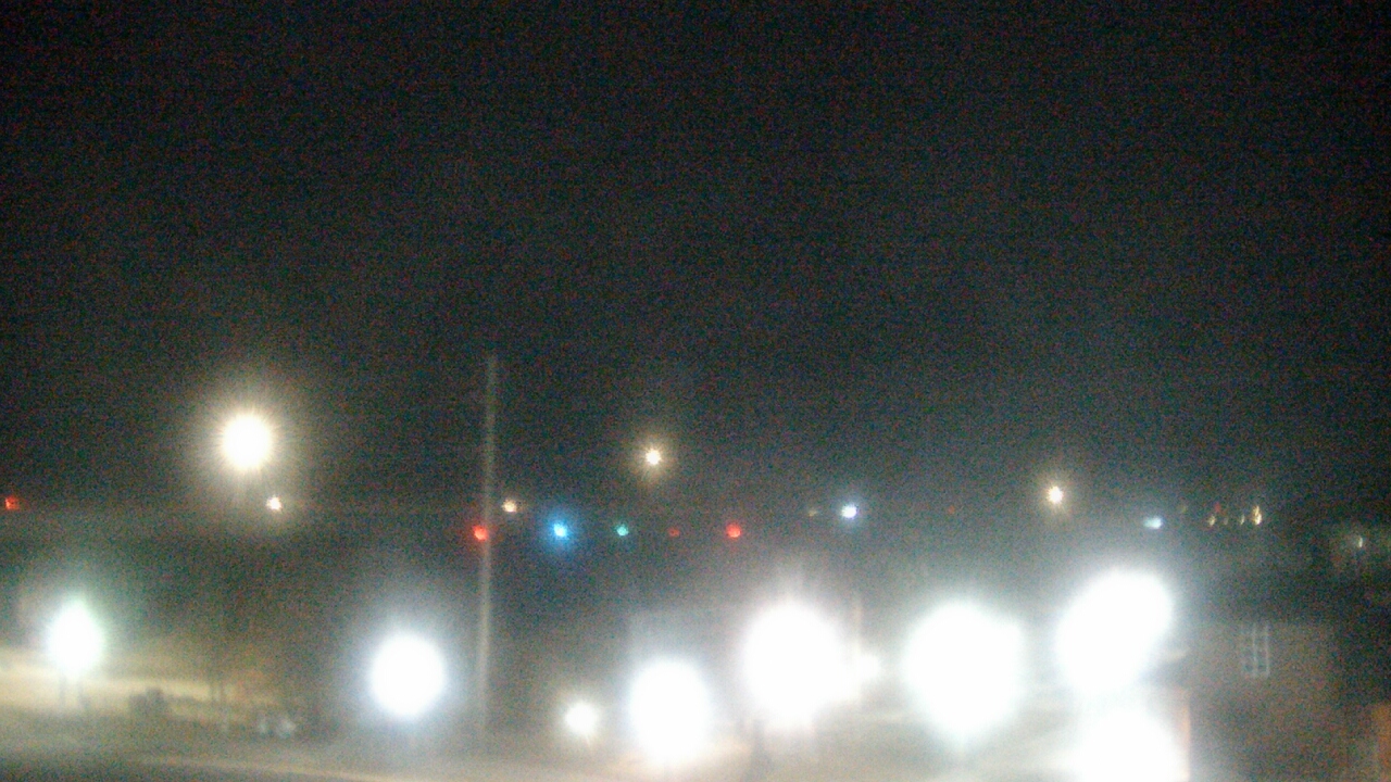 Thumbnail for current weather camera view from Miss Lauras in Fort Smith, Arkansas
