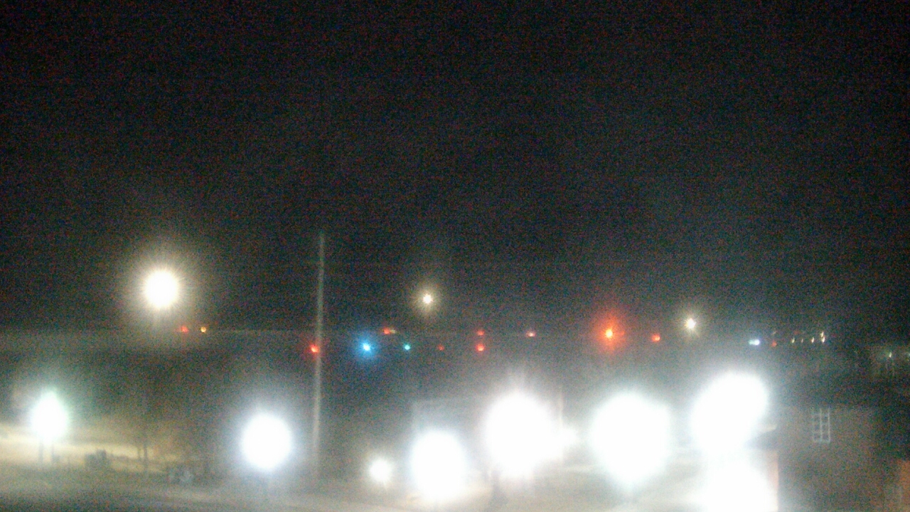 Thumbnail for current weather camera view from Miss Lauras in Fort Smith, Arkansas