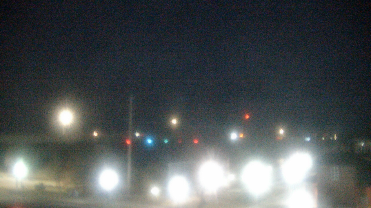 Thumbnail for current weather camera view from Miss Lauras in Fort Smith, Arkansas