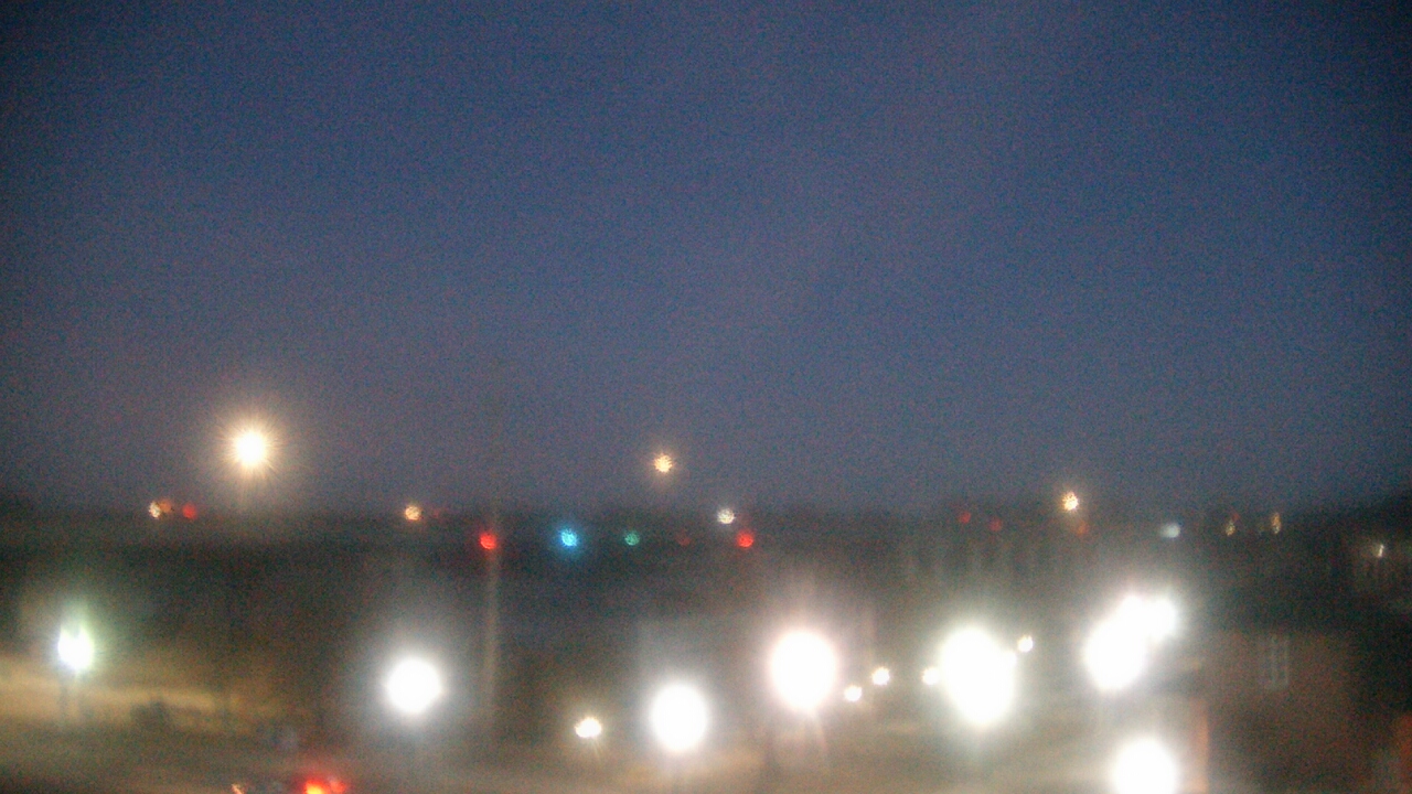 Thumbnail for current weather camera view from Miss Lauras in Fort Smith, Arkansas