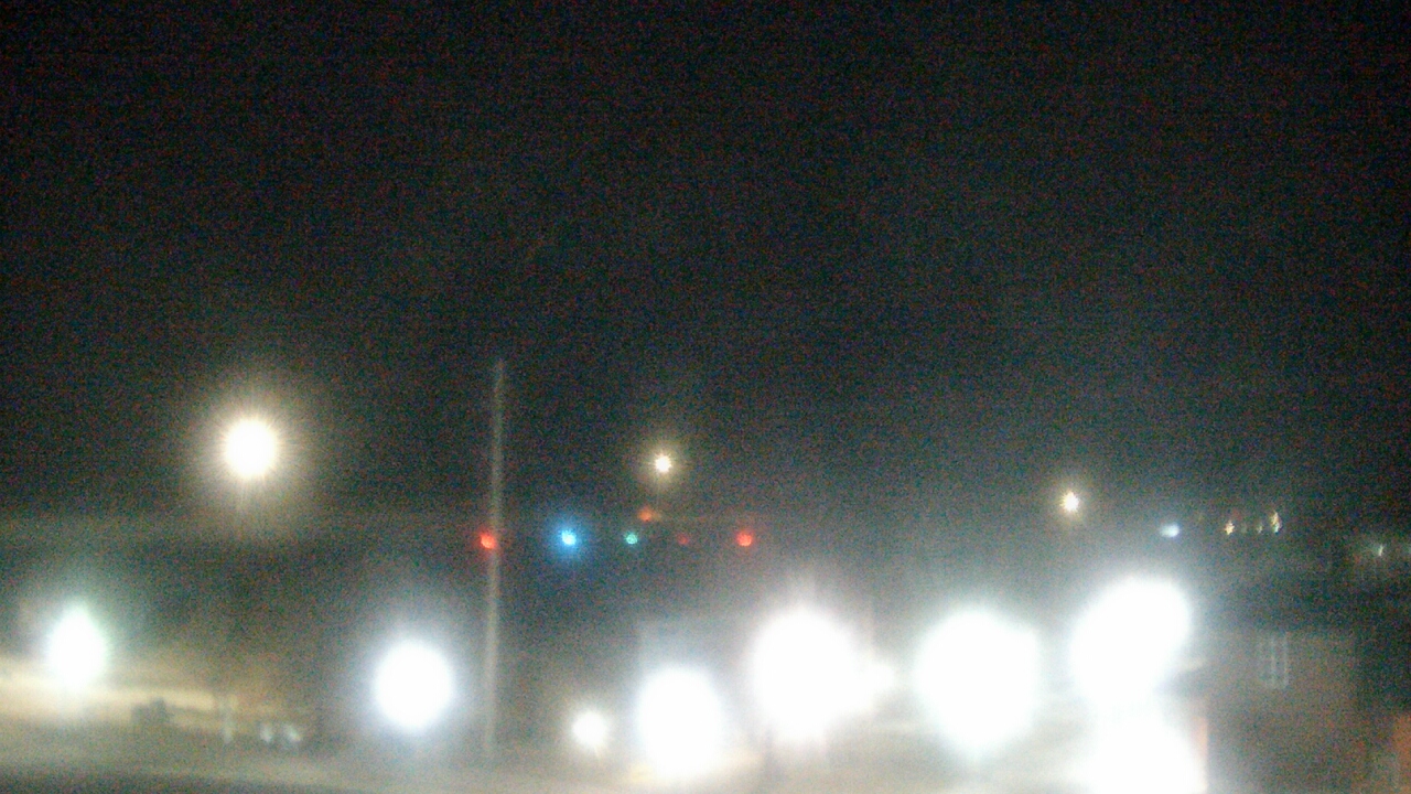 Thumbnail for current weather camera view from Miss Lauras in Fort Smith, Arkansas