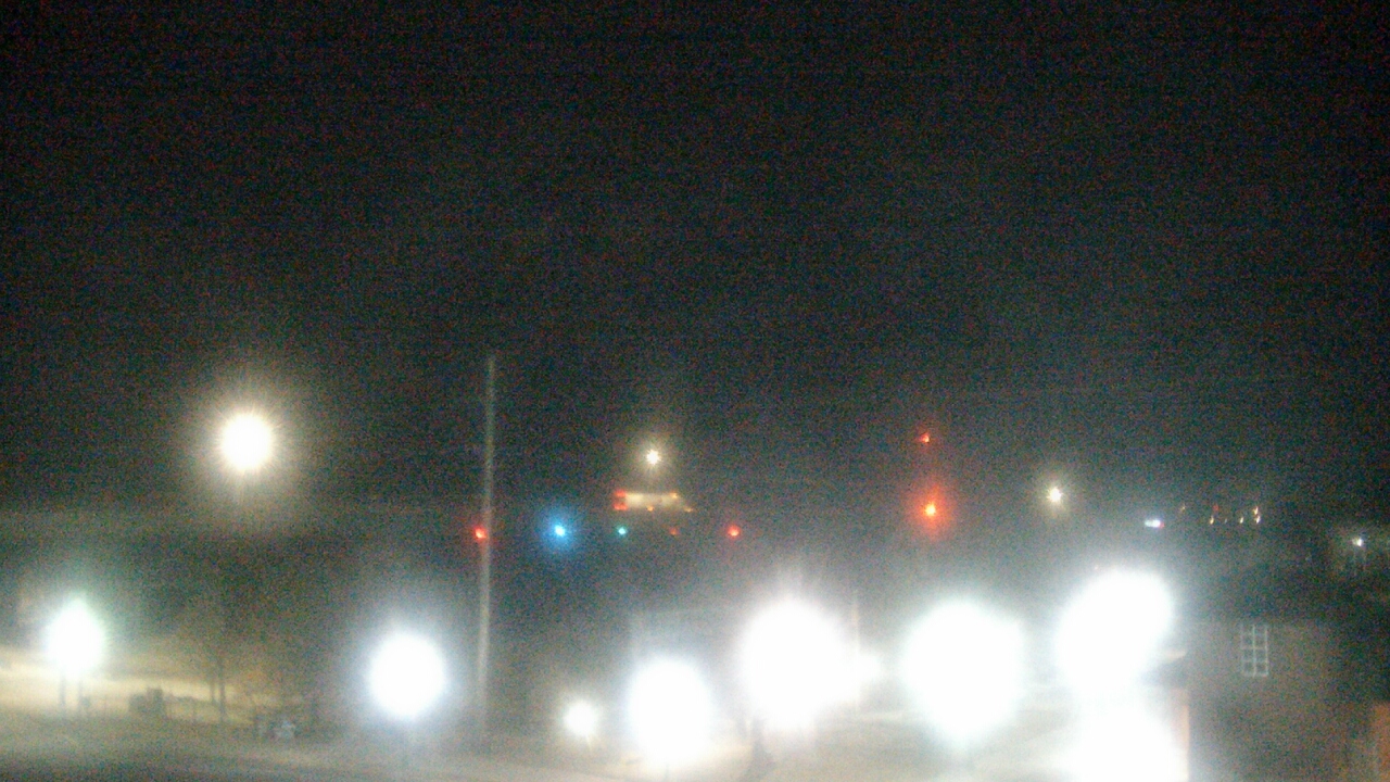Thumbnail for current weather camera view from Miss Lauras in Fort Smith, Arkansas