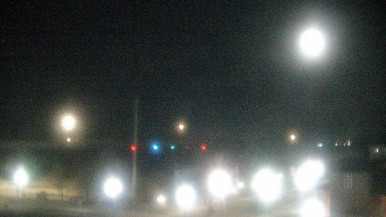 Thumbnail for current weather camera view from Miss Lauras in Fort Smith, Arkansas