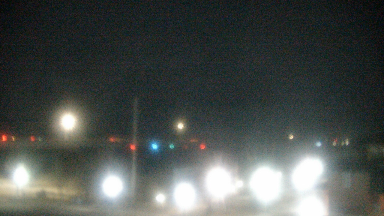 Thumbnail for current weather camera view from Miss Lauras in Fort Smith, Arkansas