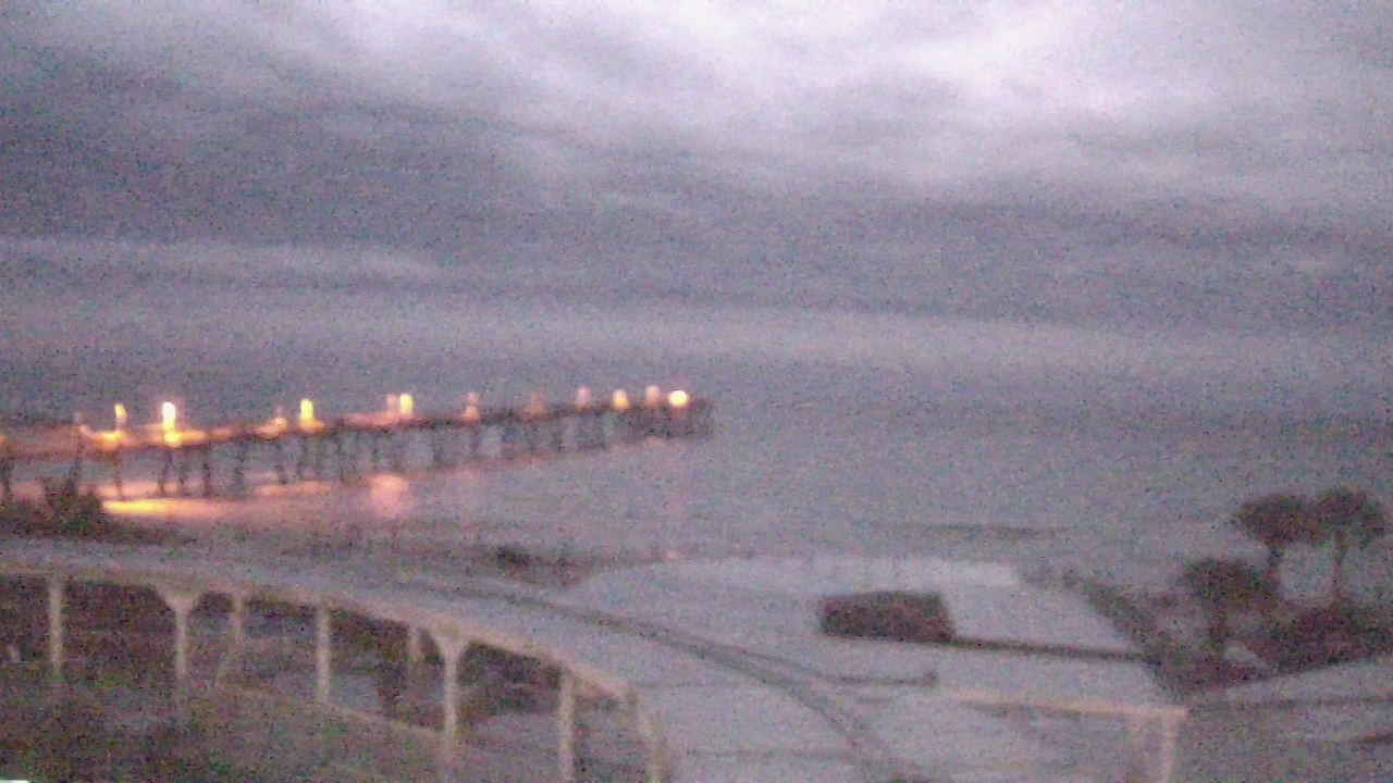 Thumbnail for current weather camera view from The Gulfarium in Fort Walton Beach, Florida
