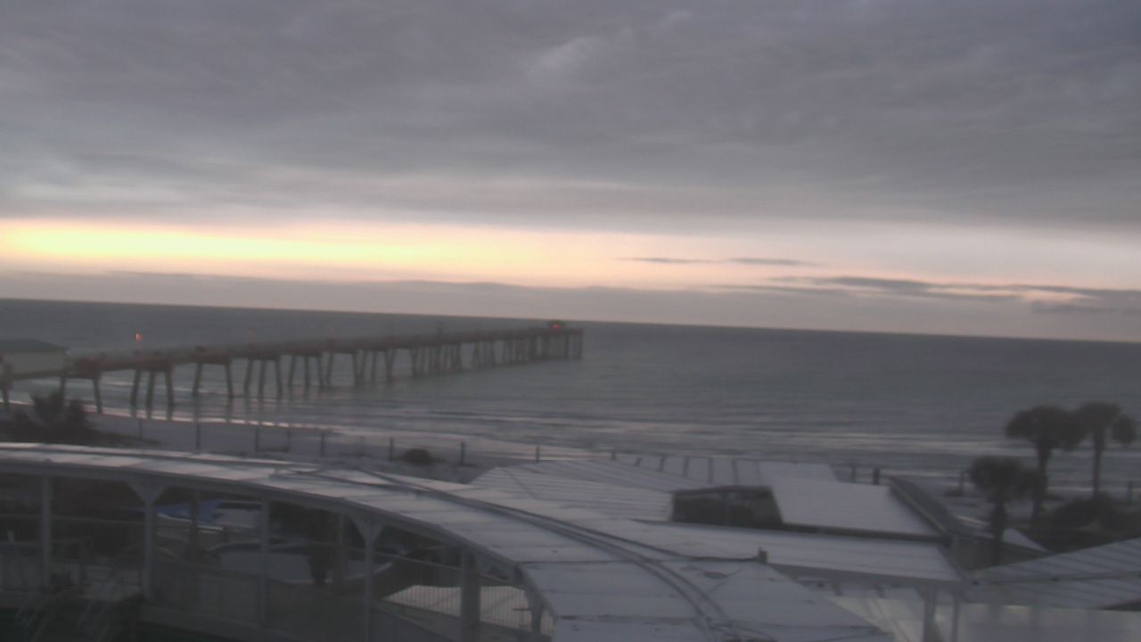 Thumbnail for current weather camera view from The Gulfarium in Fort Walton Beach, Florida