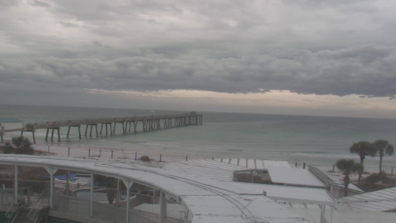 Thumbnail for current weather camera view from The Gulfarium in Fort Walton Beach, Florida