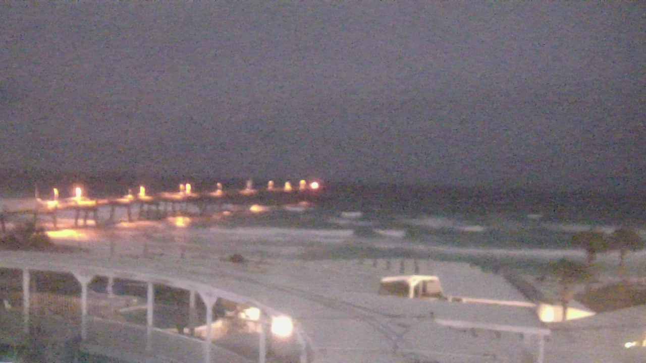Thumbnail for current weather camera view from The Gulfarium in Fort Walton Beach, Florida