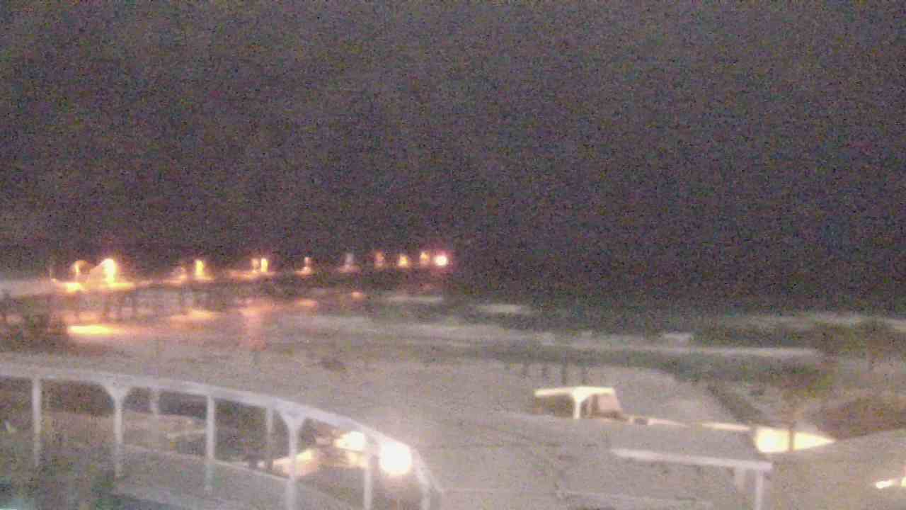 Thumbnail for current weather camera view from The Gulfarium in Fort Walton Beach, Florida